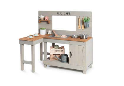 Mud Kitchen 
