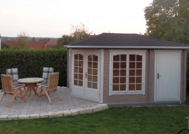 Photo du client: Abri de jardin pentagonal Josephine-40 avec extension