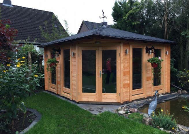 Photo du client: Abri de jardin pentagonal Maja ISO