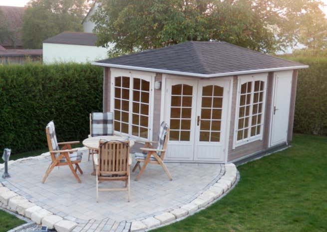 Photo du client: Abri de jardin pentagonal Josephine-40 avec extension