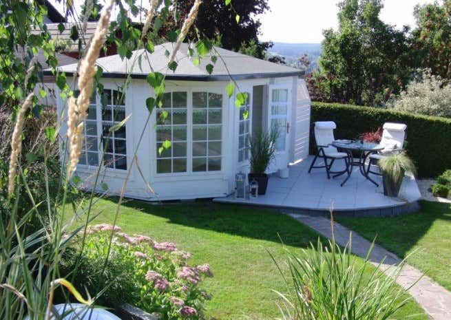 Photo du client: Abri de jardin pentagonal Josephine-40 avec extension