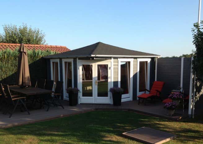 Photo du client: Abri de jardin pentagonal Maja ISO