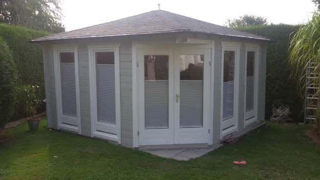 Photo du client: Abri de jardin pentagonal Maja ISO